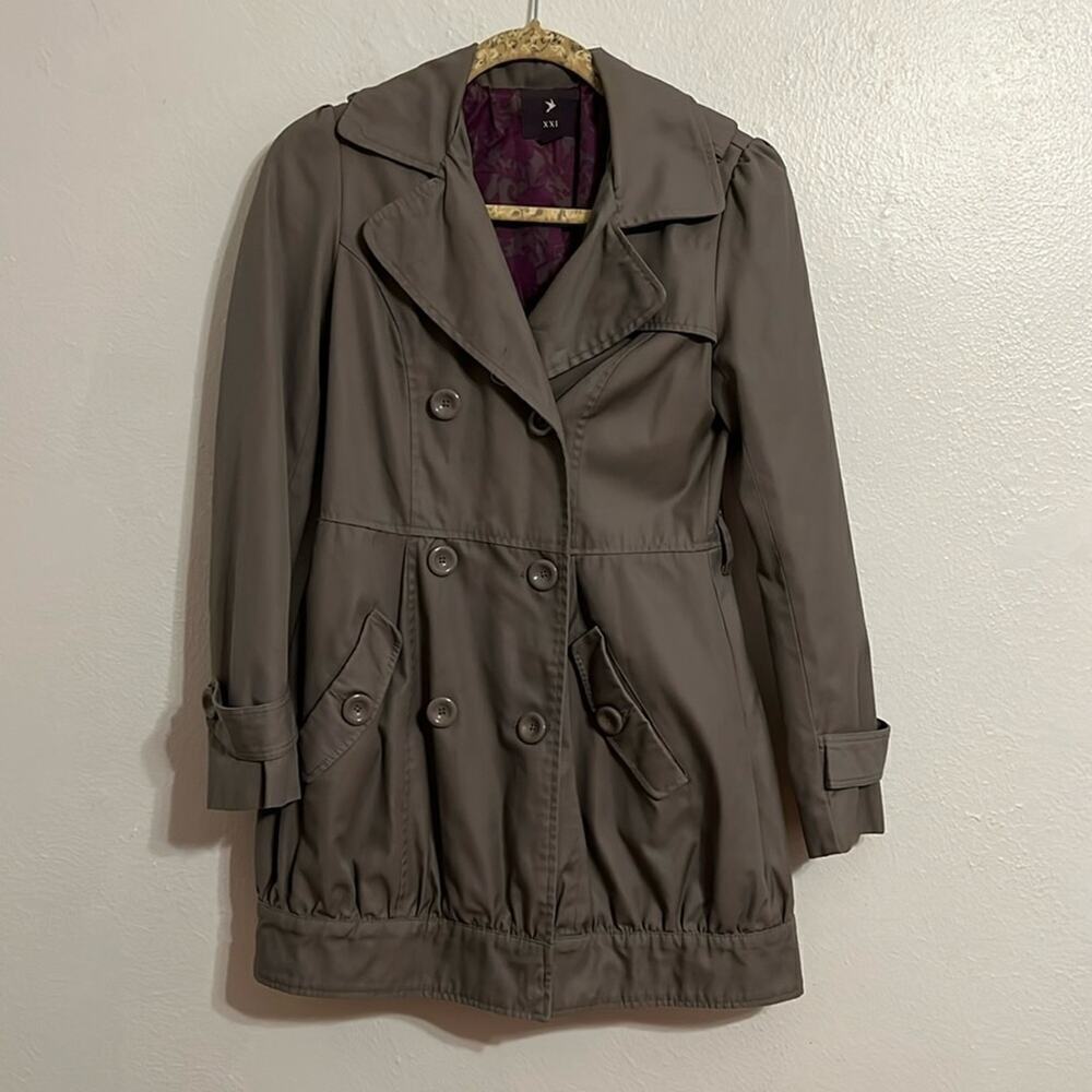 Unique  XXI Army Green Size L Double Breasted  Light Weight Lined Trench Coat